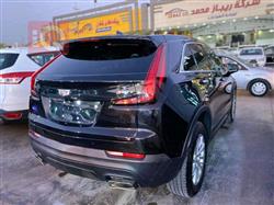 کادیلاک XT4